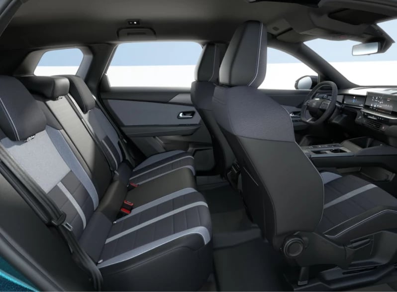 REZERVO Opel Grandland Hybrid Edition - 1.2B / 136 HP / Hybrid