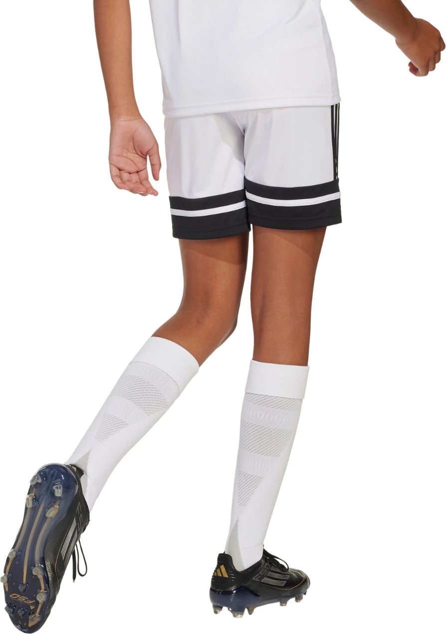 Shorce për fëmijë adidas, të bardha Shorce për fëmijë adidas, të bardha