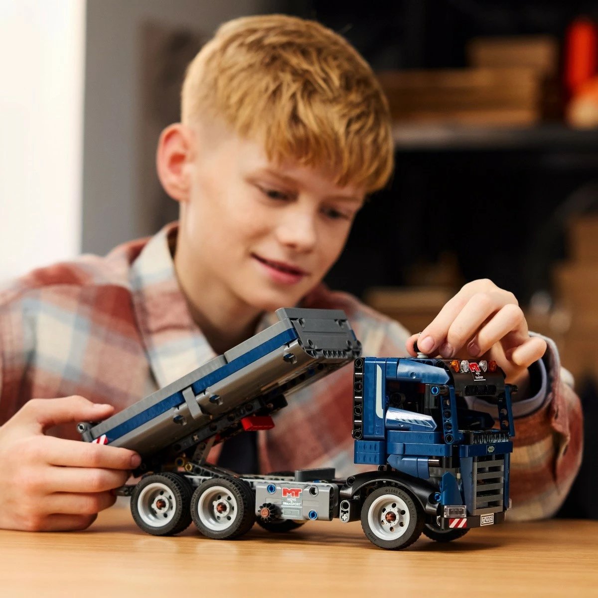 Set LEGO Technic Tipper Truck 42203, 462 pjesë, Blu