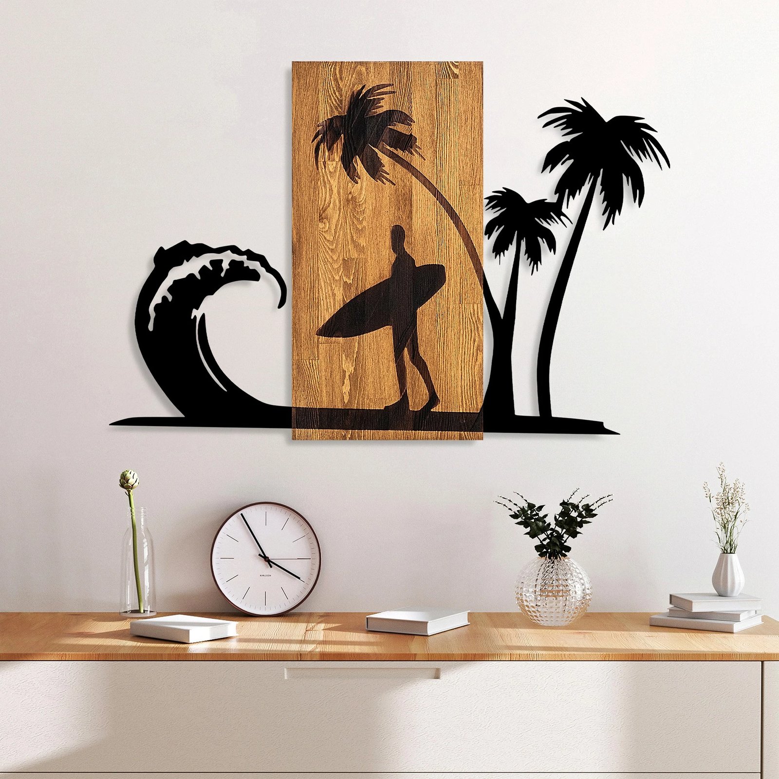 Aksesor dekorativ muri prej druri, Surfer Life, ngjyrë arre dhe e zezë