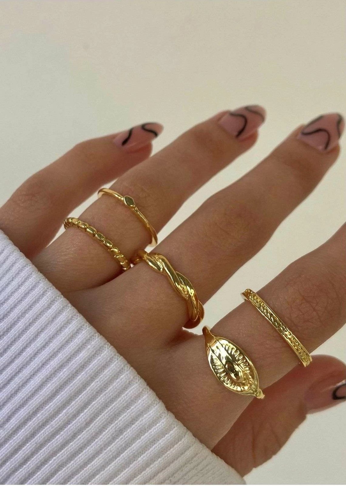 Unazë ngjyrë ari Jumeon, KPEGMSA239