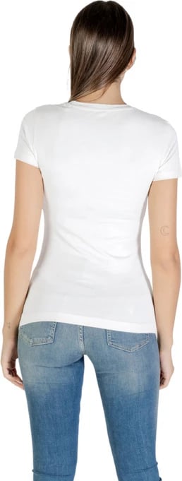 Maicë Guess femra, të bardha