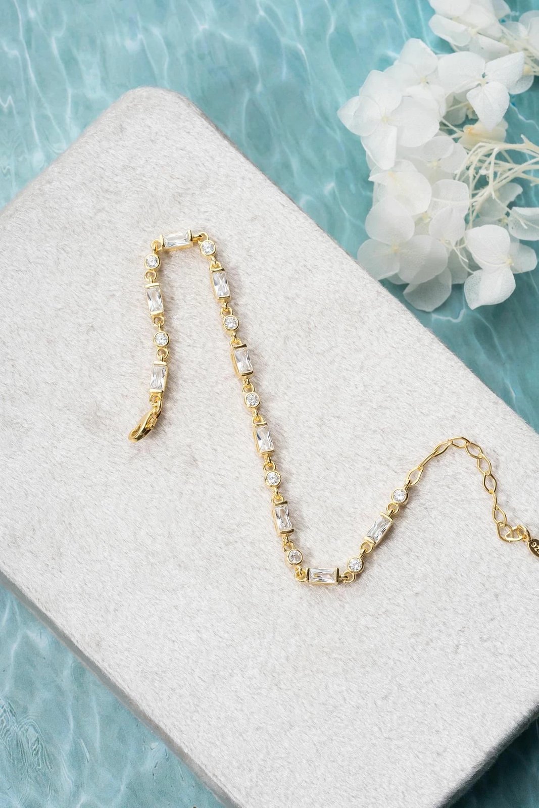 Byzylyk argjendi, ngjyrë ari, Jumeon, NRZ1000342