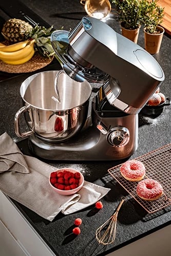 Robot kuzhine planetar, Adler, AD 4221, 7L, 2200W, 6 shpejtësi, mulli mishi 1.5 kg/min, çelik