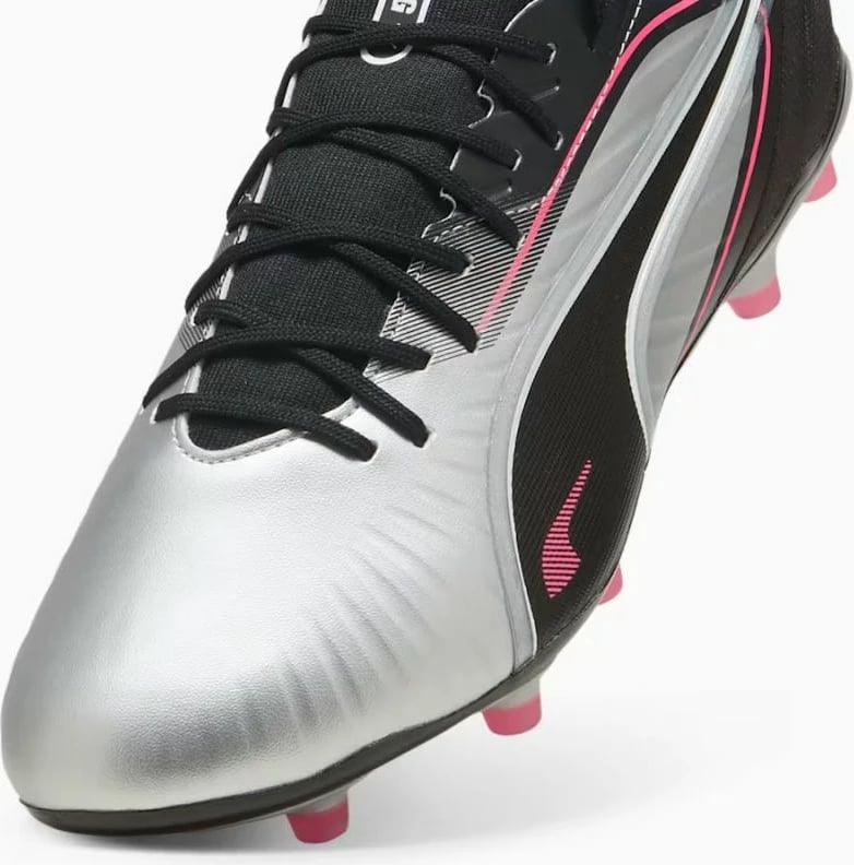 Atlete futbolli për meshkuj Puma, të hirtë