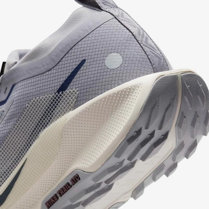 Patika Per Meshkuj Pegasus Trail Hiri 44