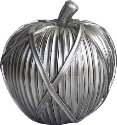 Dekor mollë prej polirezine, ngjyrë argjendi, 13x13x14cm