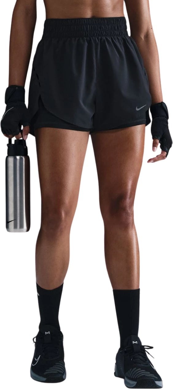 Shorce për femra Nike, të zeza