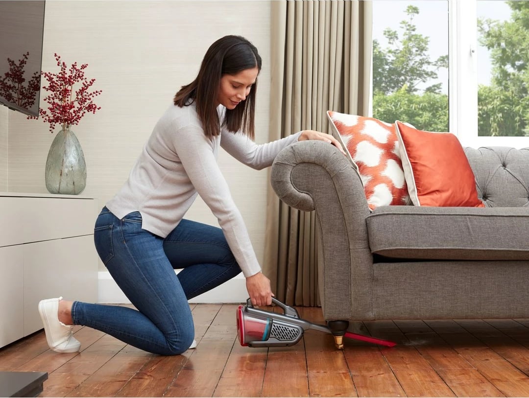 Fshesë elektrike e dorës Black & Decker, 20W Fshesë elektrike e dorës Black & Decker, 20W
