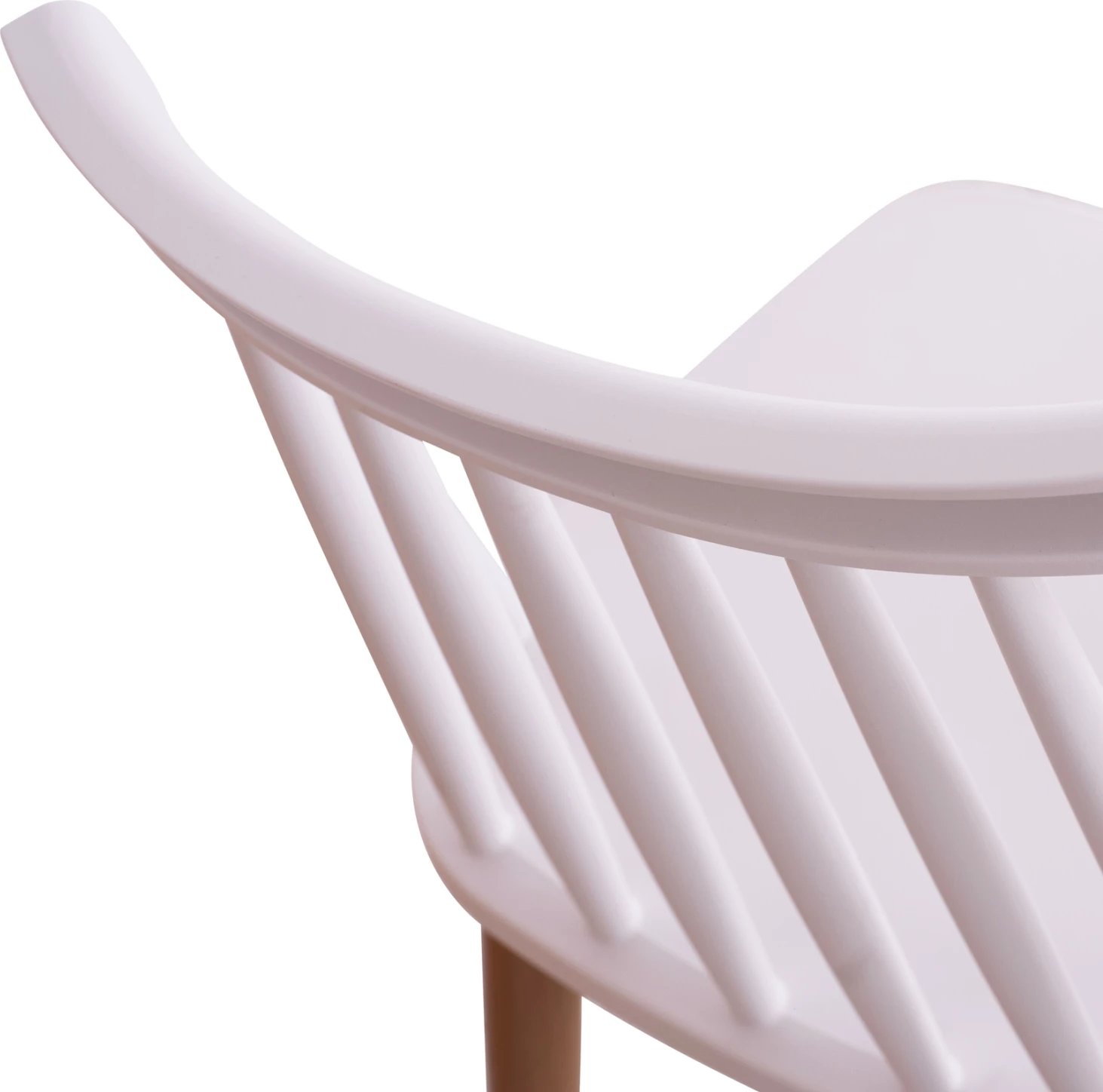 Karrige për ngrënie Vanessa e bardhë me këmbë metalike 43x46,5x82cm, set prej 4 copë Karrige për ngrënie Vanessa e bardhë me këmbë metalike 43x46,5x82cm, set prej 4 copë