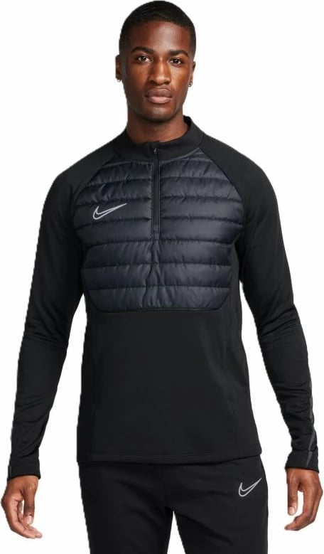 Duks për meshkuj Nike, i zi