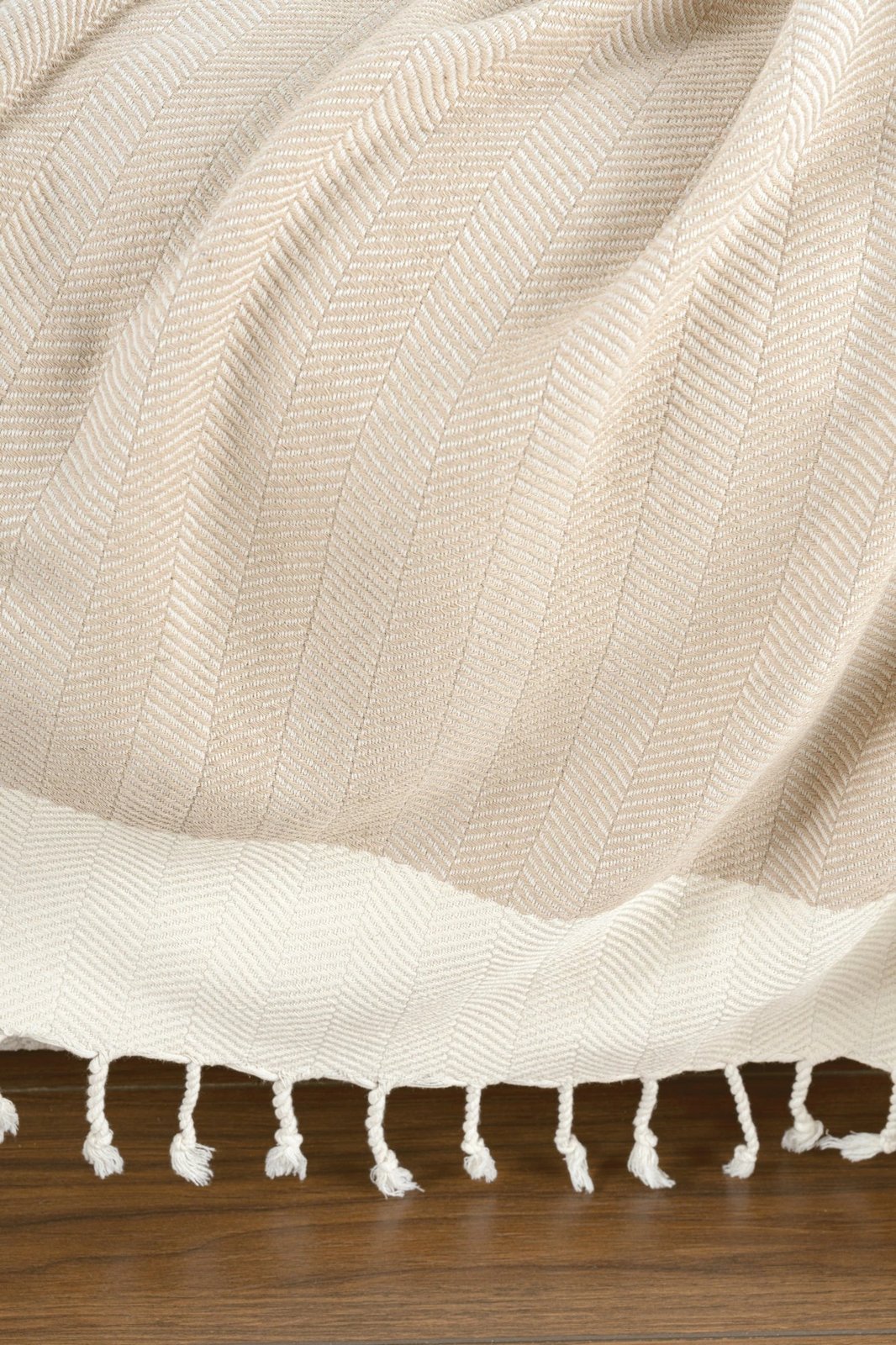 Mbulesë divani L'essentiel, bezhë, Baliksirti, 150x200cm