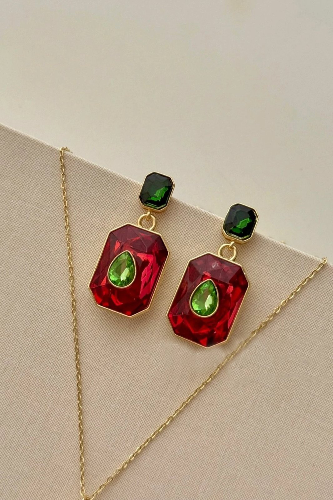 Vathë çeliku Jumeon, BCYJ-251016, të kuq