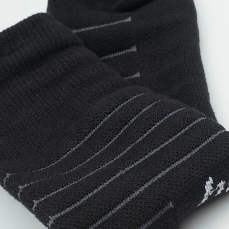 Çorape futbolli Huari