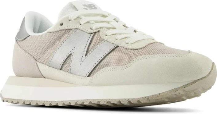 Atlete për femra New Balance, bezhë
