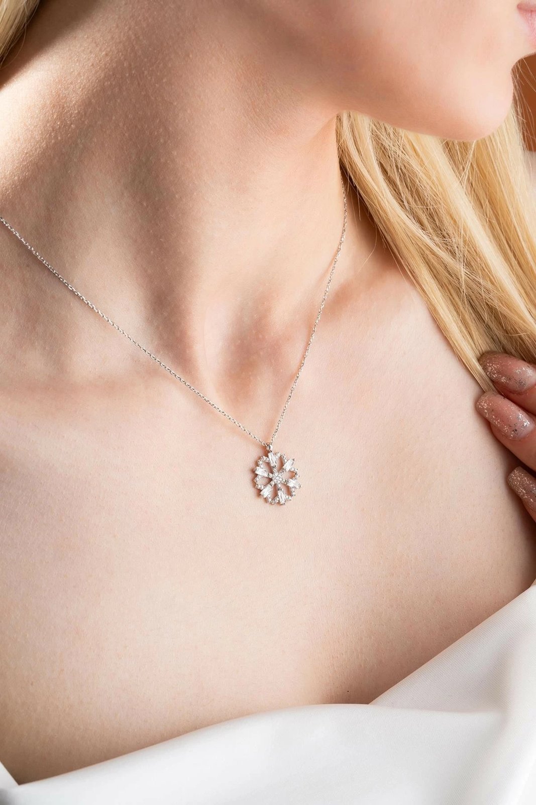 Vathë argjendi Jumeon, NRZ999102