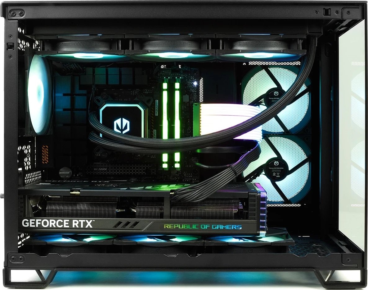 Kompjuter Komputronik Ultimate R770 Ryzen 7 RTX 4070 Super 64GB 4TB i zi