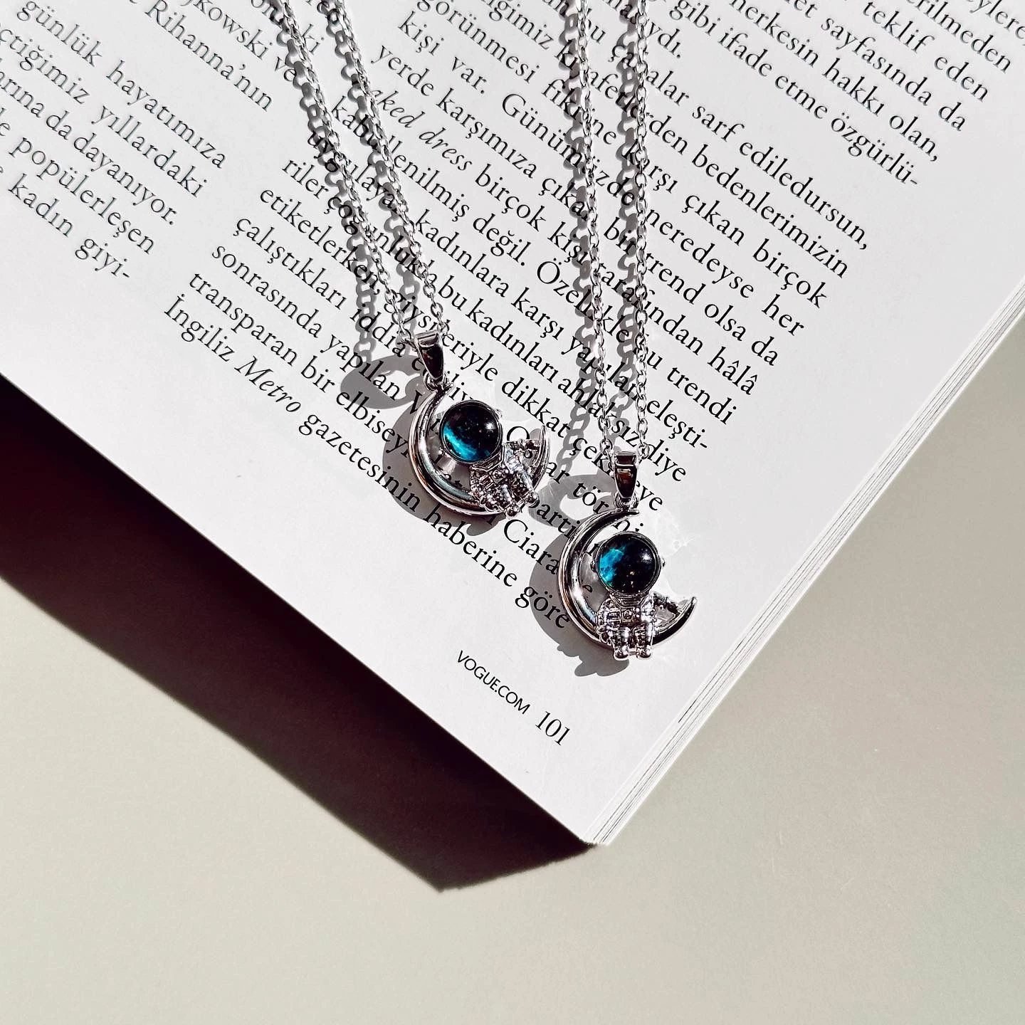 Varëse çeliku Jumeon, Alien, ngjyrë kaltër qielli dhe argjend