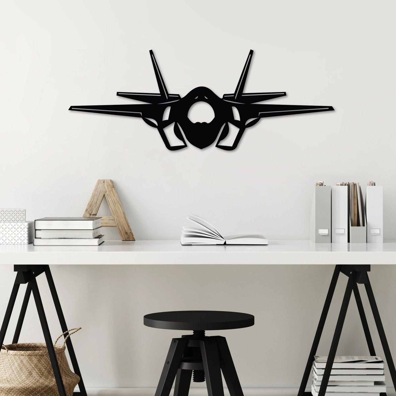 Aksesor dekorativ metalik për mur, formë aeroplani F-35, ngjyrë e zezë