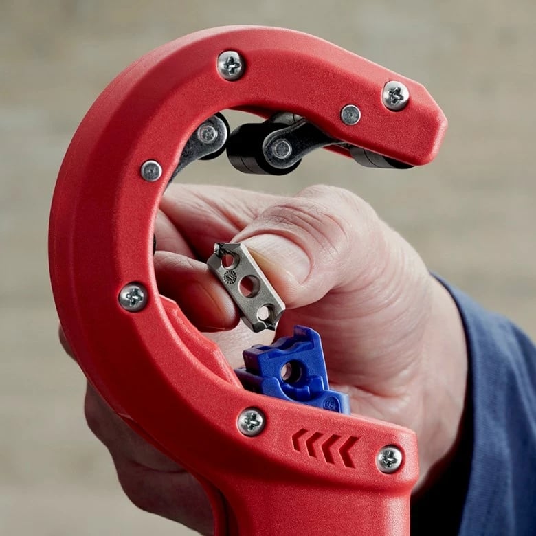 Prerës tubash manual Knipex 90 23 01 BK, Blu