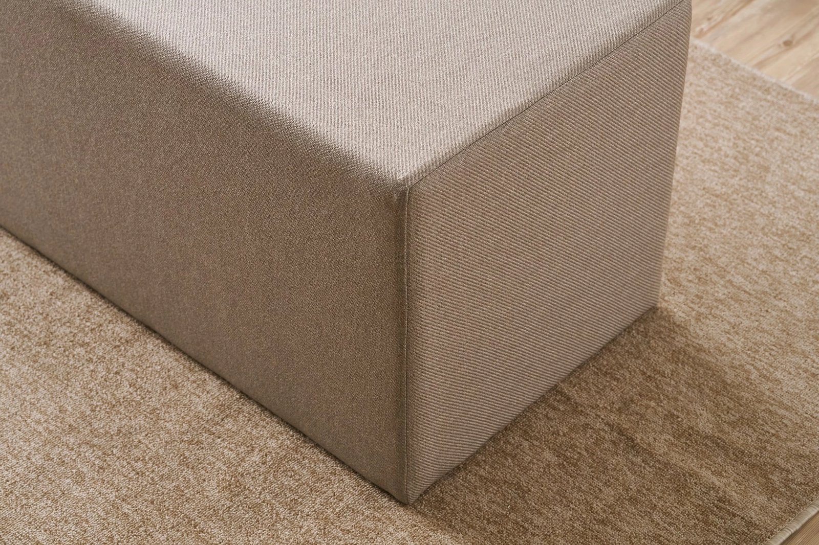 Pouf Atelier del Sofa, Demre, bezhë