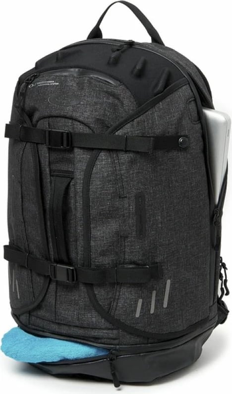 Oakley aero pack shop