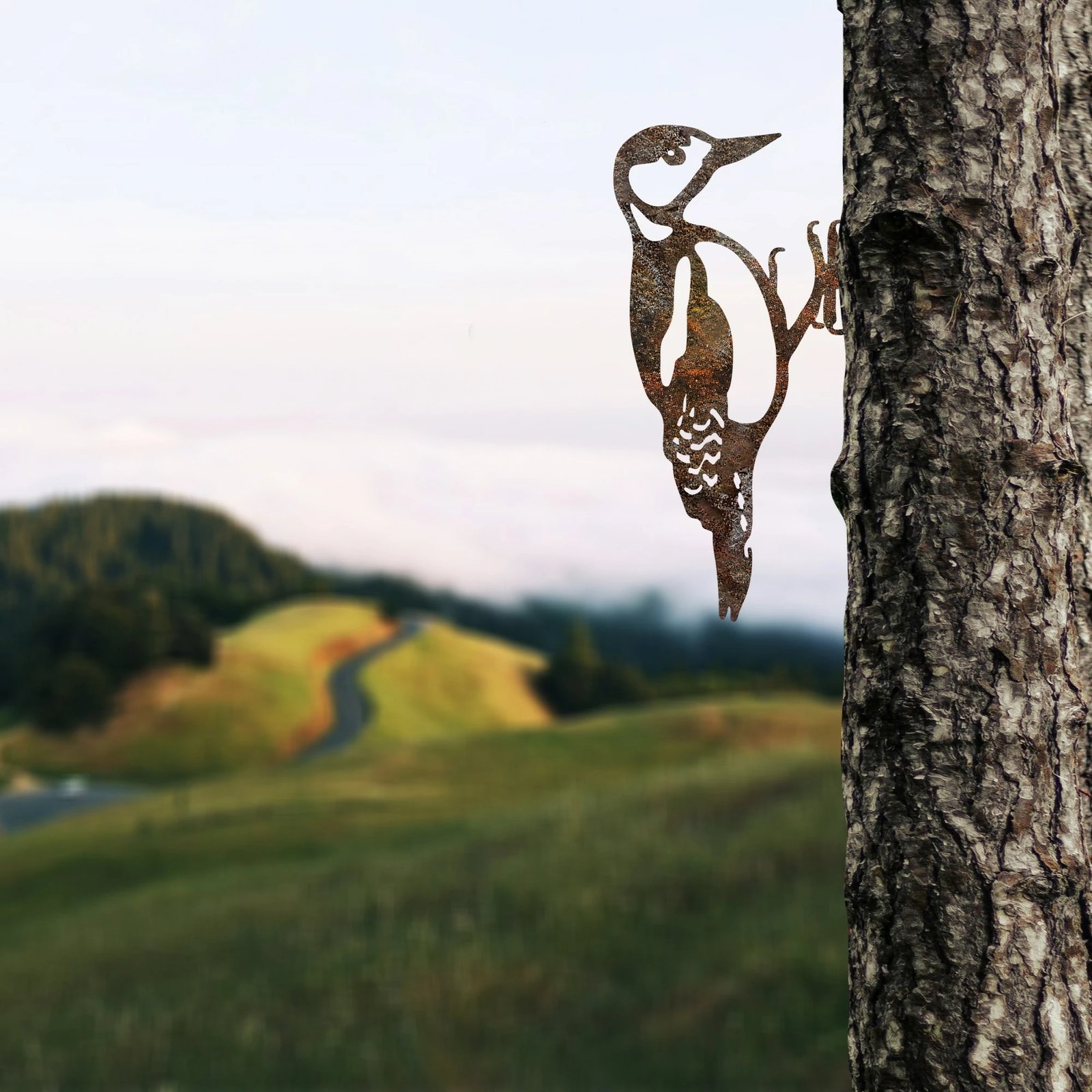 Objekt dekorativ për kopsht, zog në degë, ngjyrë kafe, Aberto Design, 18x30cm