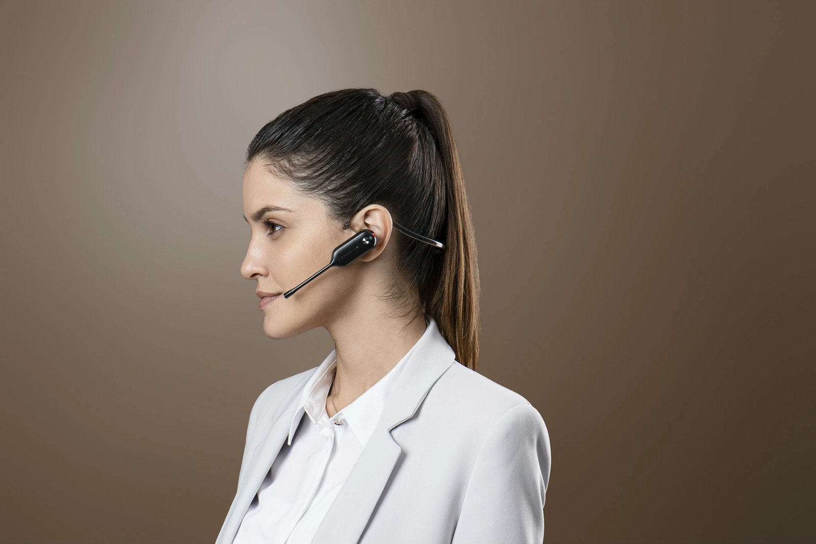 Kufje pa tela Yealink WH67 UC-DECT, Zyrë/Qendër thirrjesh, E zezë Kufje pa tela Yealink WH67 UC-DECT, Zyrë/Qendër thirrjesh, E zezë