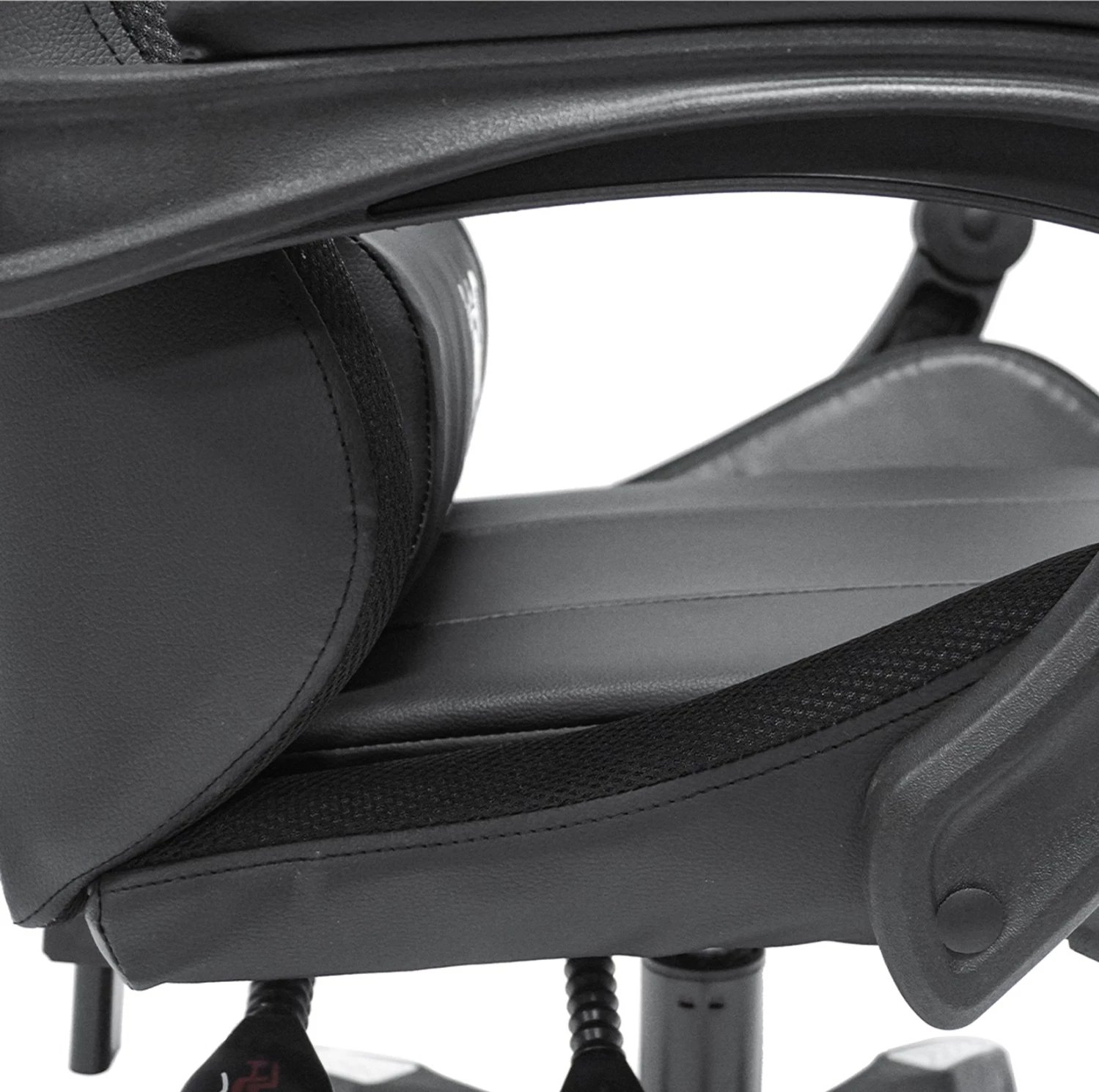Karrige gaming DARREN FH1203.04, e zezë-bardhë, PVC & najlon, 51x49x125Hcm