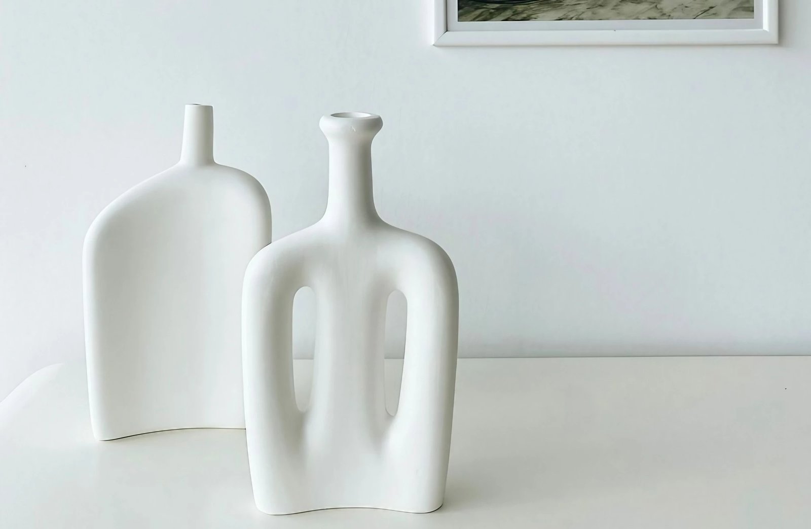 Set vazo qeramike të bardha, Evila Originals, CY0151, 2 copë Set vazo qeramike të bardha, Evila Originals, CY0151, 2 copë