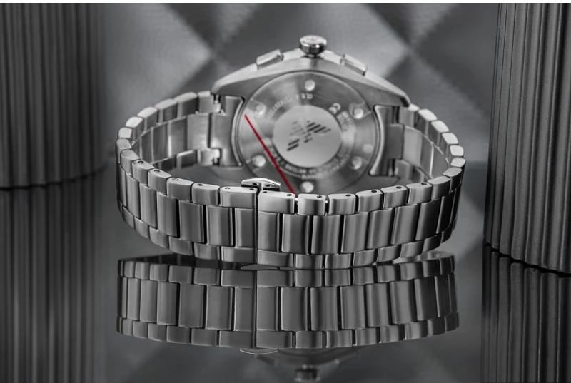 Orë dore për meshkuj Emporio Armani, titanium