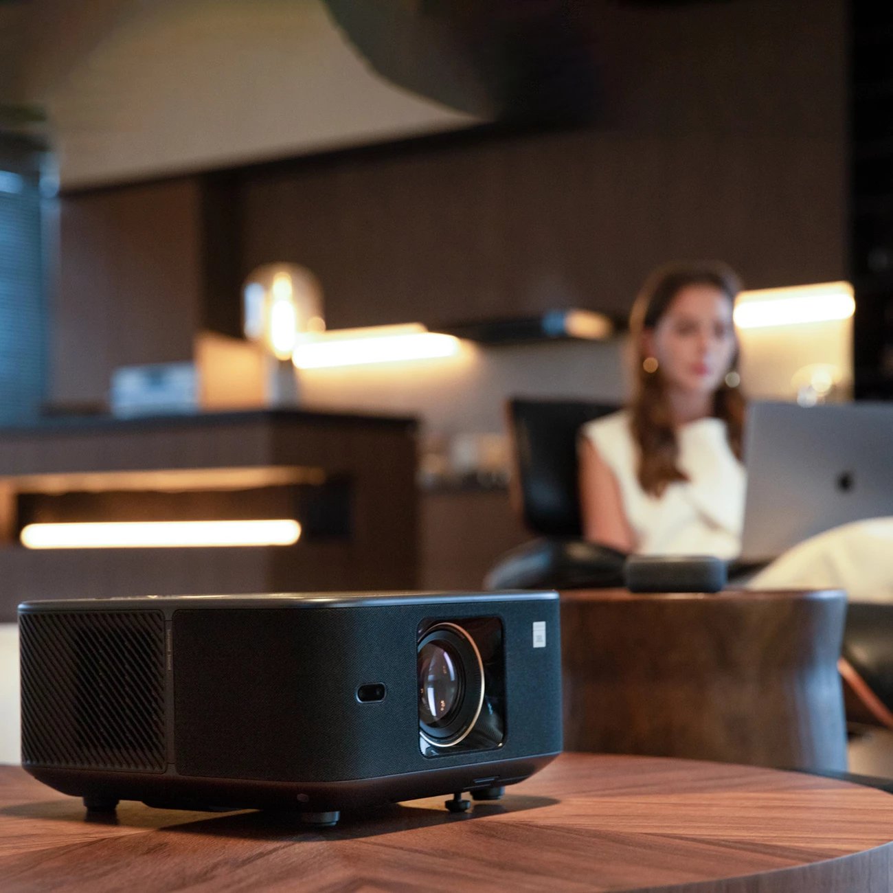 Projektor multimedial Yaber K3, FullHD 1080p, JBL 15W, Google TV, i zi