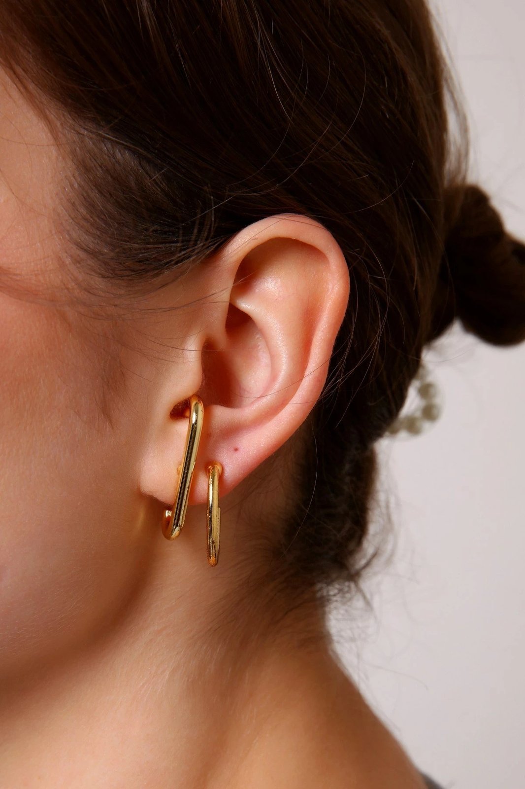 Vathë Jumeon, Goldcuff, ngjyrë ari