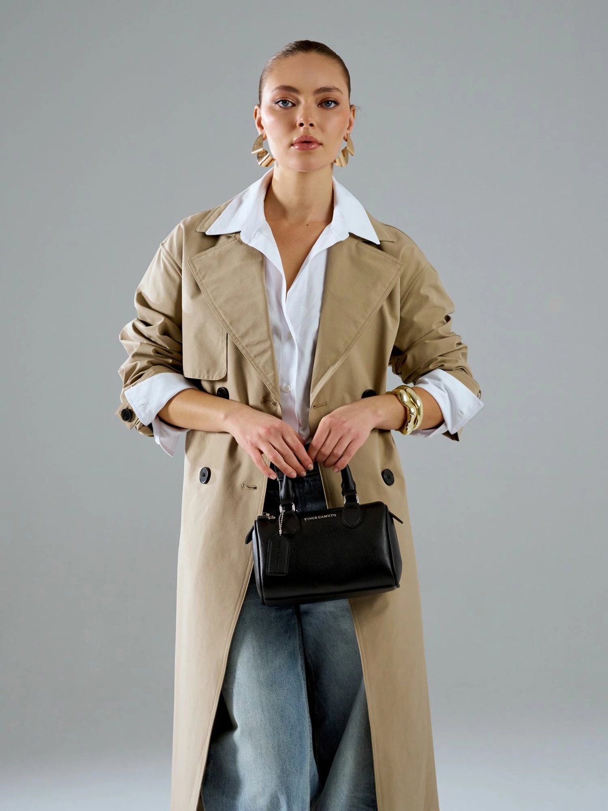 Çantë dore Vince Camuto Rimini, e zezë