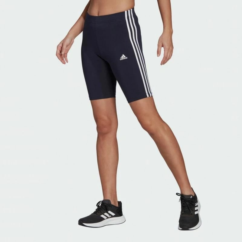 Shorce adidas për femra, të zeza