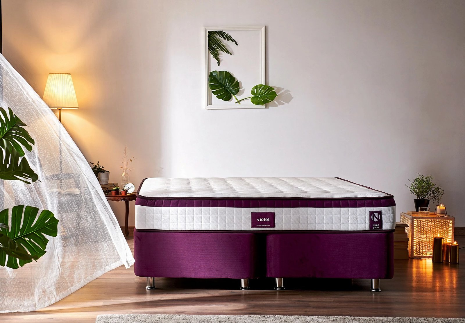 Madrac Violet, ngjyrë e bardhë dhe vjollcë, 200x200 cm, fortësi mesatare, Skye Decor