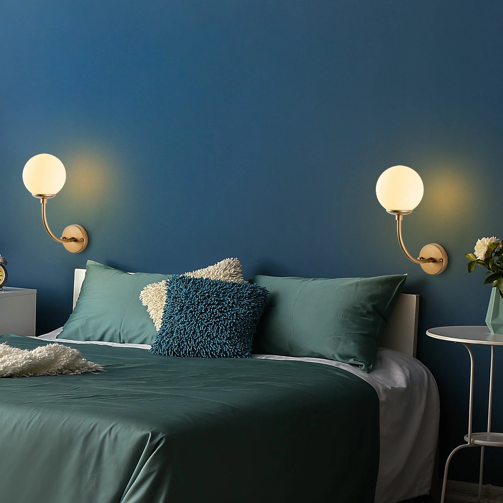 Llambë muri Opviq, Sferıs - 15030, ngjyrë ari