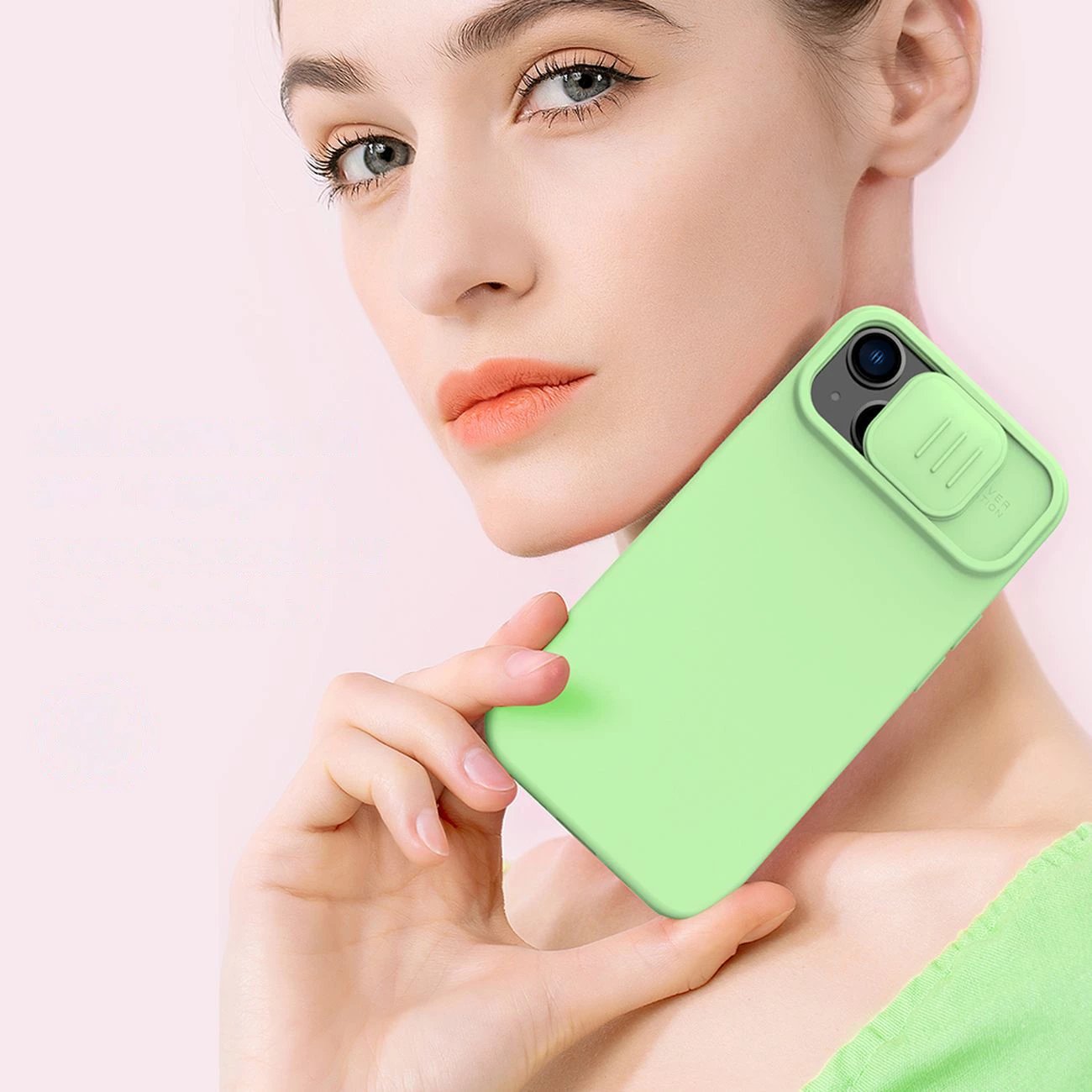 Mbështjellës Nillkin CamShield Silky Silicone për iPhone 14 Plus, me mbrojtëse kamere, i zi