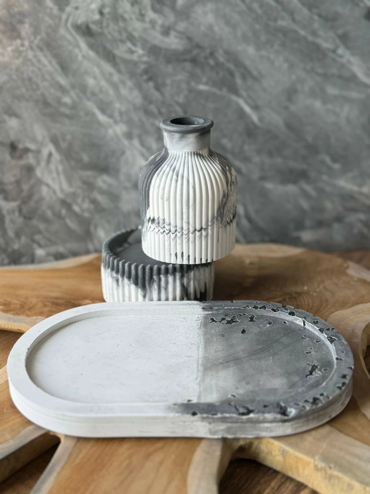 Set qirinjsh (3 copë), Evila Originals, Glamour Candle 11ST, gri dhe bardhë