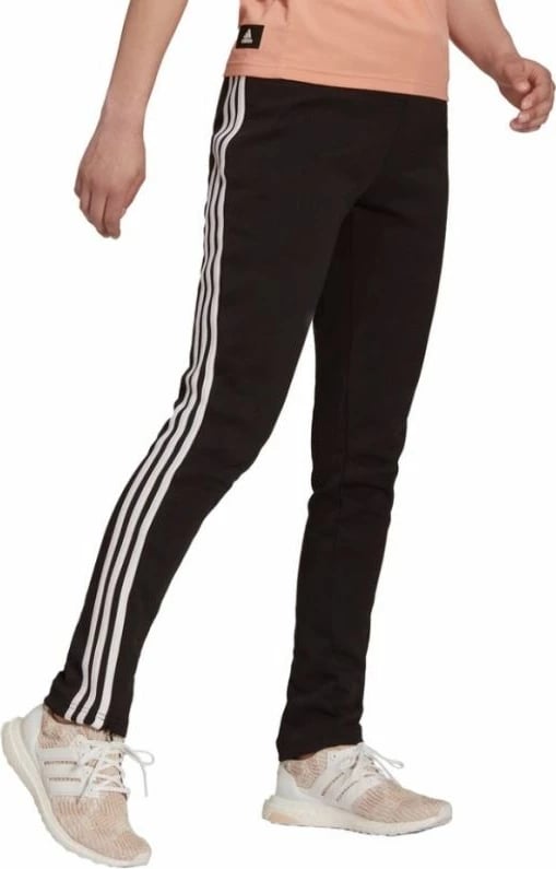 Pantallona sportive për femra adidas, të zeza