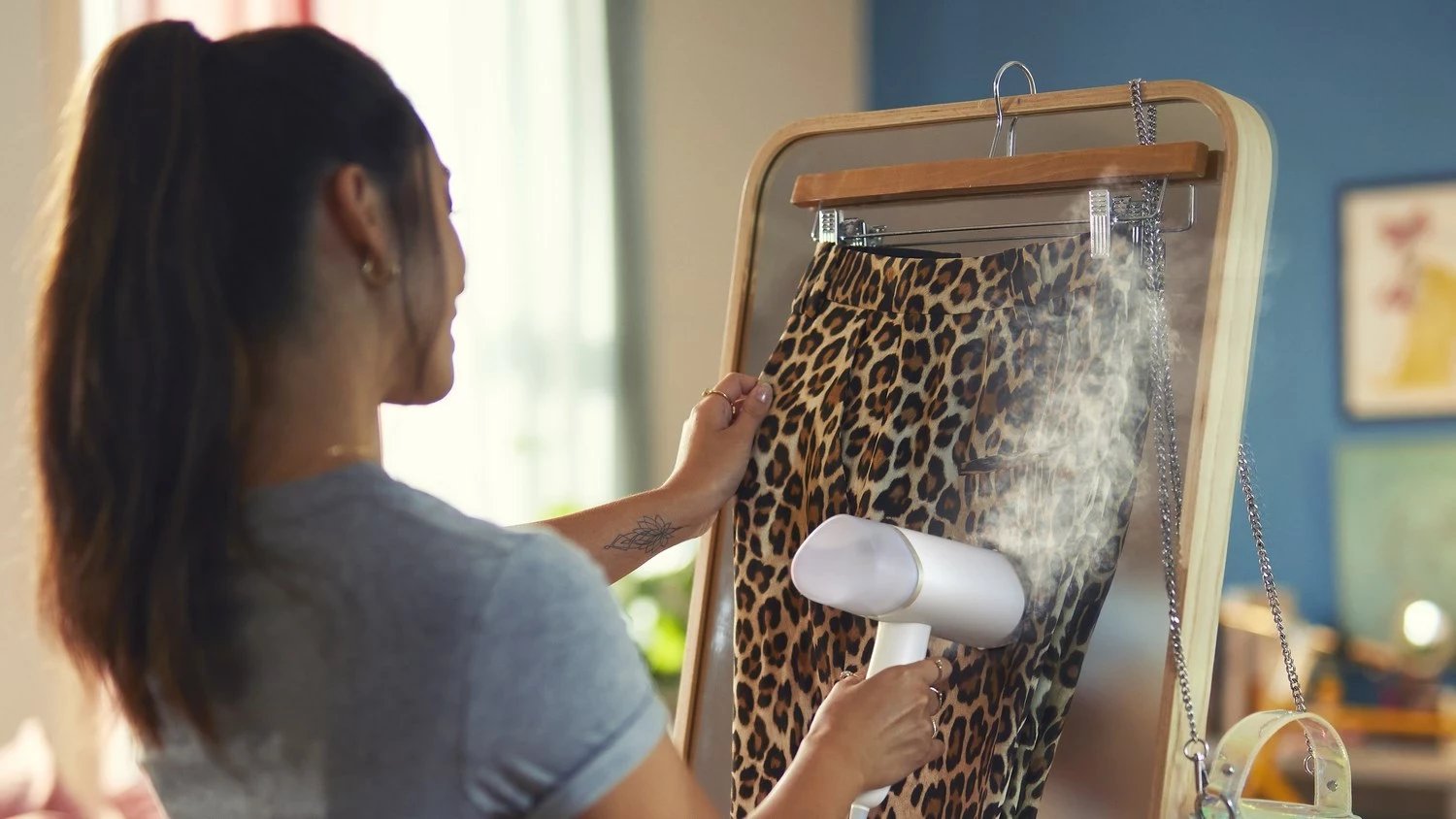 Steamer dore Philips 3000 STH3020/10, Bardhë