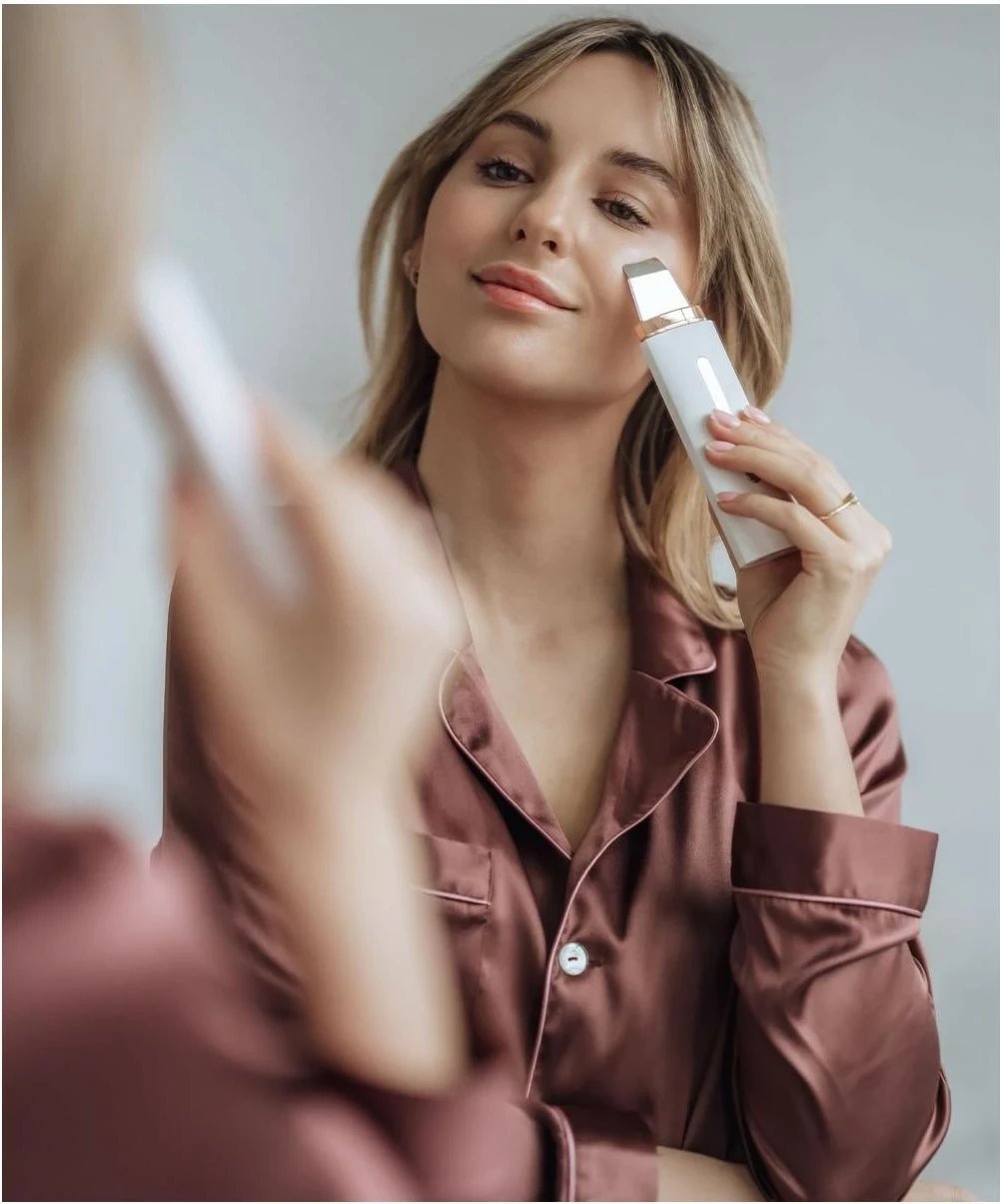 Pajisje për pastrim fytyre Beautifly B-Scrub PRO Slim, e bardhë