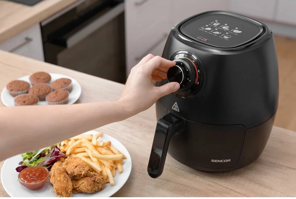 Fritezë Sencor SFR 3130BK, 3.5 L, e zezë