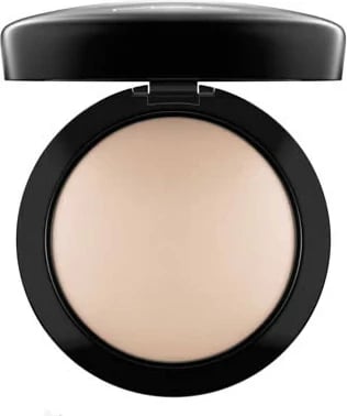 Pudër kompakte MAC Mineralize Skinfinish Natural Light 10g
