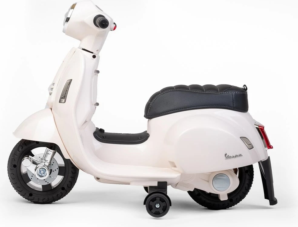 moto elektrike për fëmijë Baby Mix Vespa 6V 4.5Ah 30W me LED, muzikë dhe rrota ndihmëse, e bardhë