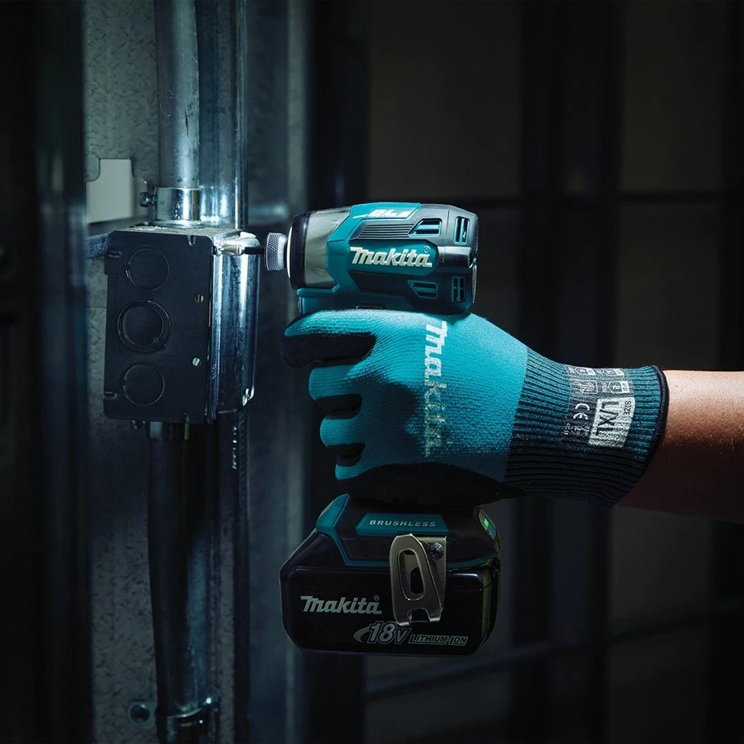 Makinë goditëse Makita DTD173Z, 18V, 3600 RPM, Li-Ion, Zezë/Kaltër