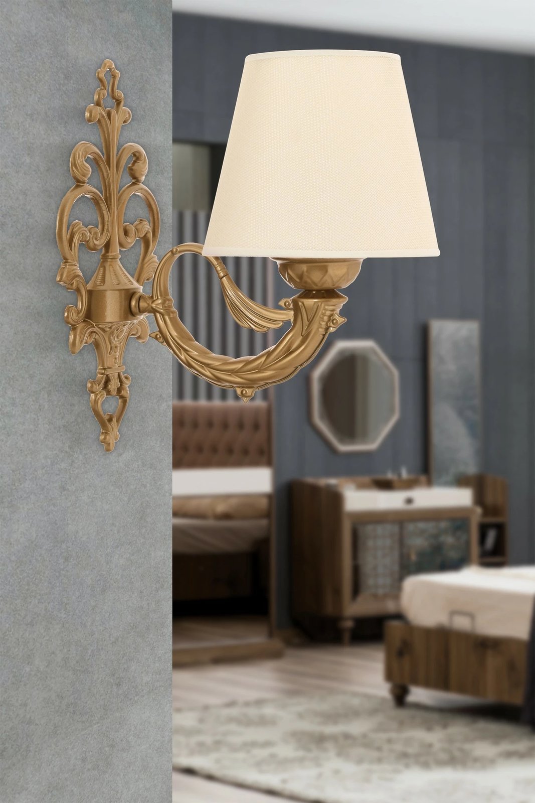 Llambë muri Opviq, ngjyrë krem dhe ari, Lily