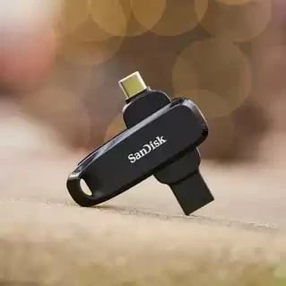 USB stick Sandisk 32GB, USB Type-C, swivel, e zezë