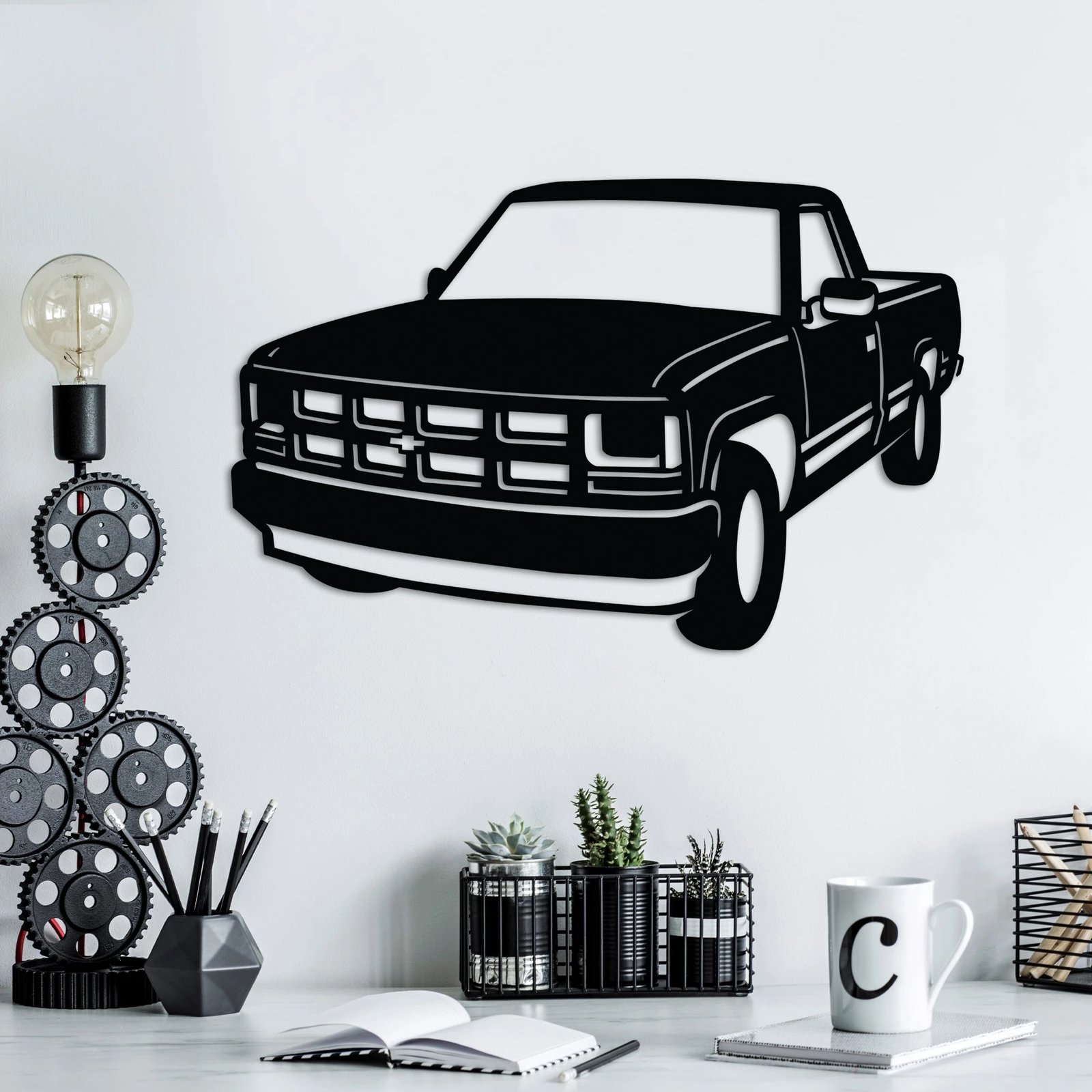 Aksesor dekorativ metalik për mur, Wallity, Chevrolet C-K (1994-1996), ngjyrë e zezë, 60x39cm