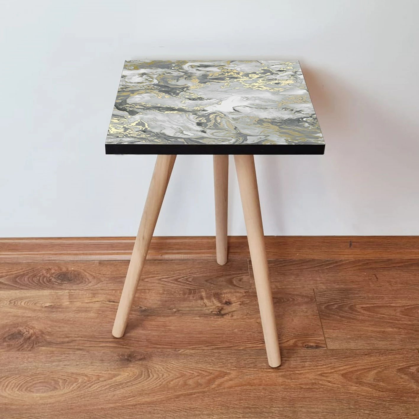 Tavolinë anësore Skye Decor, ngjyrë ari, Shp163